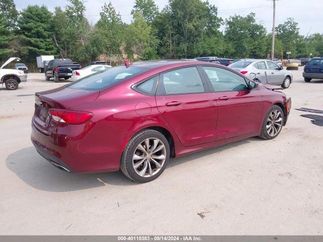 Chrysler 200 S 2015 1C3CCCDG2FN601892 Image 4