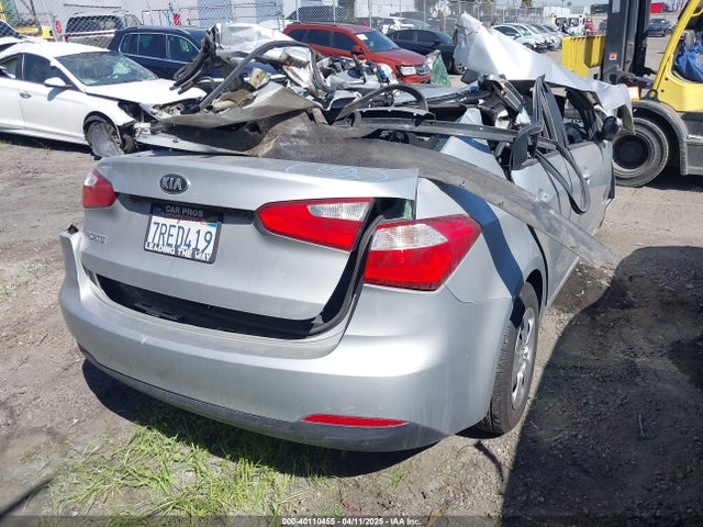 KIA FORTE LX 2016 KNAFK4A6XG5616152 Image 4