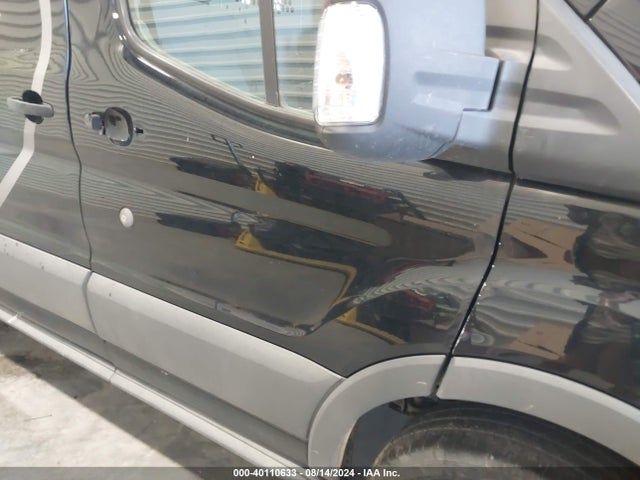 Ford Transit-250 2016 1FTYR2CM9GKB56832 Image 17