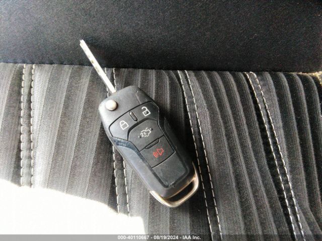 3FA6P0HD7GR295725 Ford FUSION SE