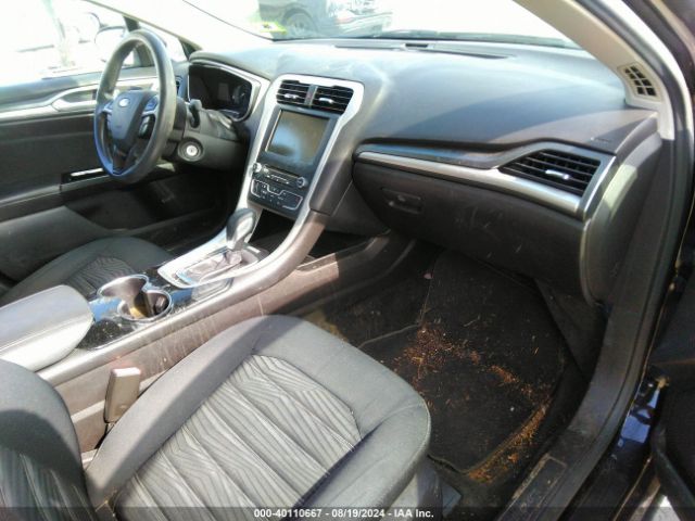 3FA6P0HD7GR295725 Ford FUSION SE