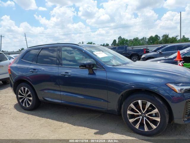 YV4L12RK4R1763086 Volvo Xc60 B5 Core Dark Theme