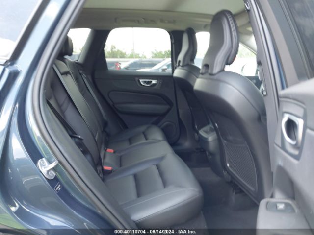 YV4L12RK4R1763086 Volvo Xc60 B5 Core Dark Theme