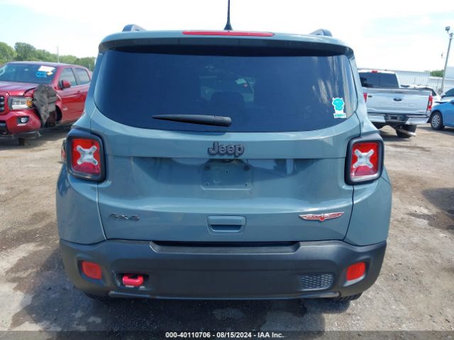 ZACCJBCB3JPH76931 Jeep Renegade Trailhawk 4x4