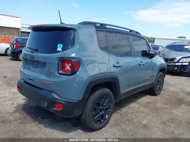 ZACCJBCB3JPH76931 Jeep Renegade Trailhawk 4x4
