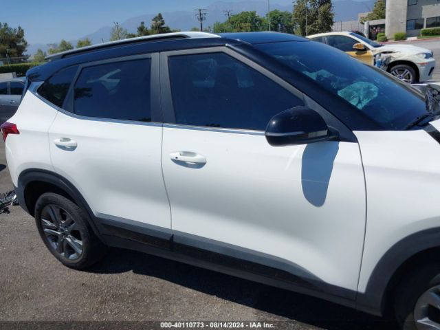 KNDEU2AA3N7315399 KIA SELTOS S
