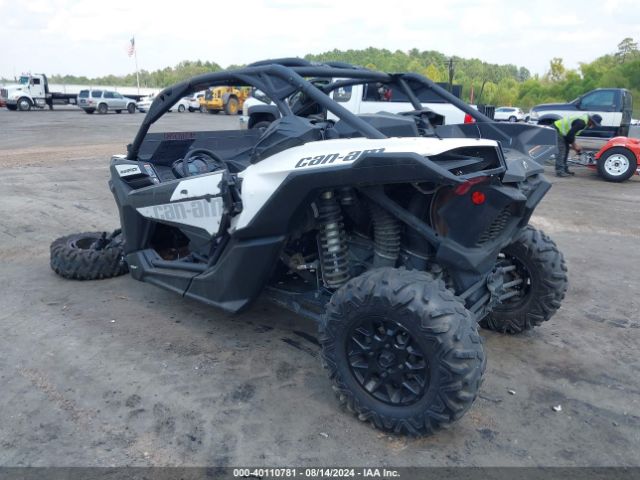 2019 CAN-AM MAVERICK X3 3JBVGAY41KK001641 Photo 2