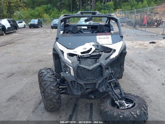 2019 CAN-AM MAVERICK X3 3JBVGAY41KK001641 Photo 4