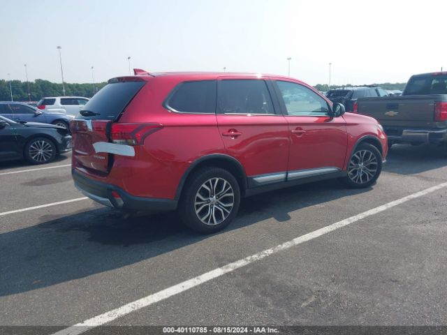JA4AZ3A38JZ057008 Mitsubishi Outlander Es