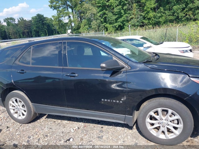 Chevrolet EQUINOX LS 2018 3GNAXREV9JL375714 Image 13