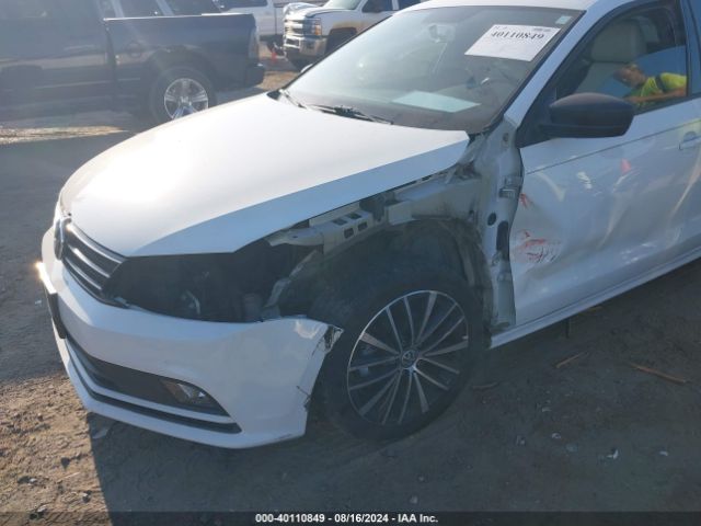 3VWD17AJ3GM246091 Volkswagen Jetta 1.8t Sport