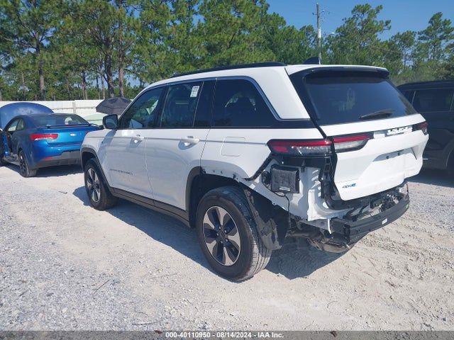 Jeep Grand Cherokee 4xe 2024 1C4RJYB63RC120827 Image 3