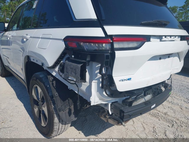 Jeep Grand Cherokee 4xe 2024 1C4RJYB63RC120827 Image 6