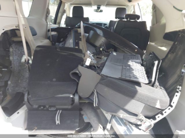 2C4RC1DG2LR260549 Chrysler Voyager Lxi