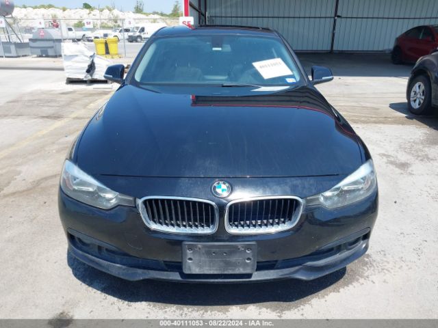 WBA8A9C50GK615820 BMW 320i