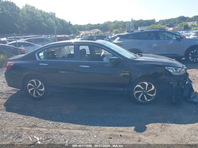 Honda ACCORD EX 2017 1HGCR2F70HA212522 Image 13