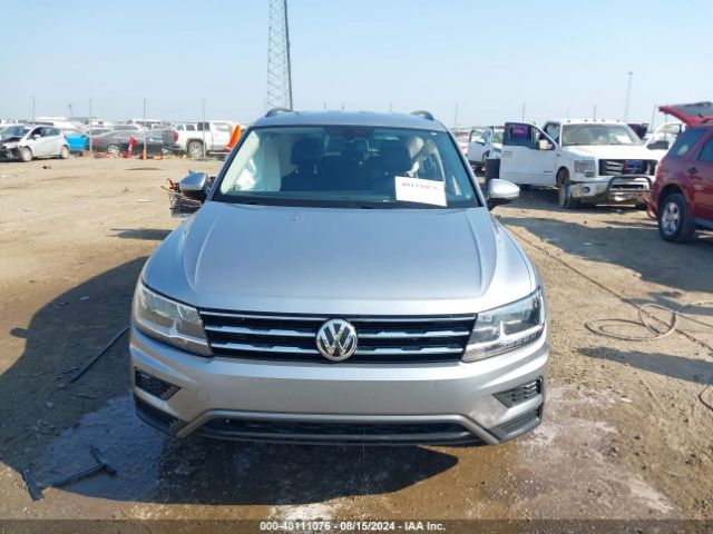 3VV3B7AX9LM115372 Volkswagen Tiguan 2.0t Se/2.0t Se R-line Black/2.0t Sel