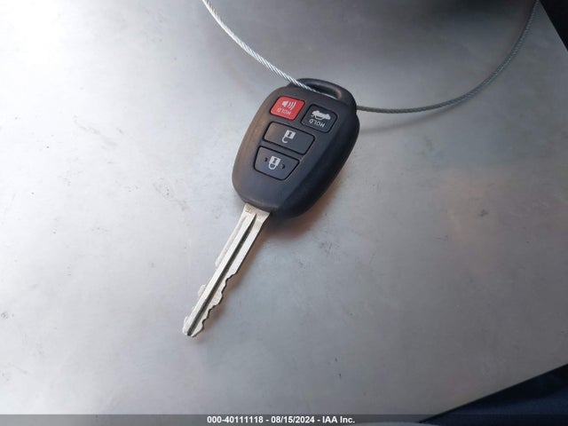 Toyota COROLLA LE 2016 5YFBURHE8GP541539 Image 11