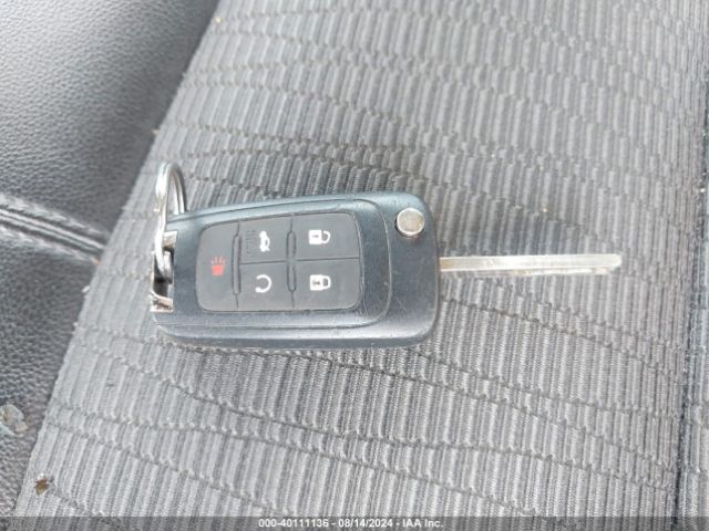 2G1125S35F9227128 Chevrolet Impala 2lt