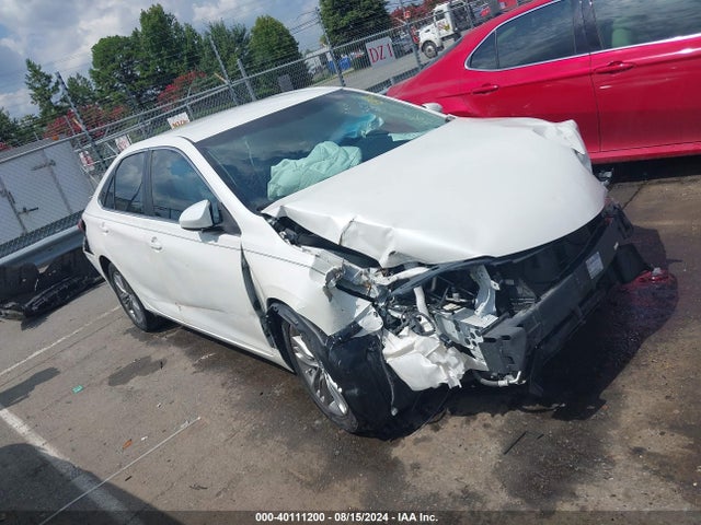 Toyota CAMRY SE 2017 4T1BF1FK2HU306977 головне зображення