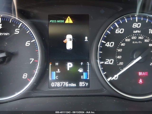 JA4AD2A31JZ057831 Mitsubishi Outlander Es