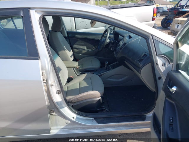 KNAFX4A62E5079856 KIA FORTE LX