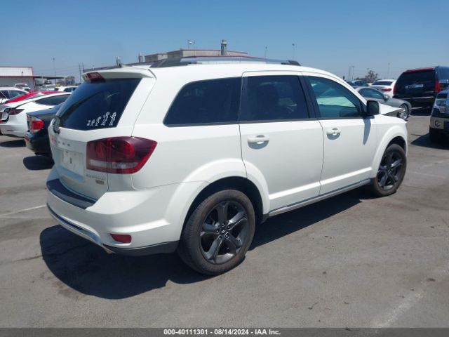 3C4PDCGG7KT858031 Dodge Journey Crossroad
