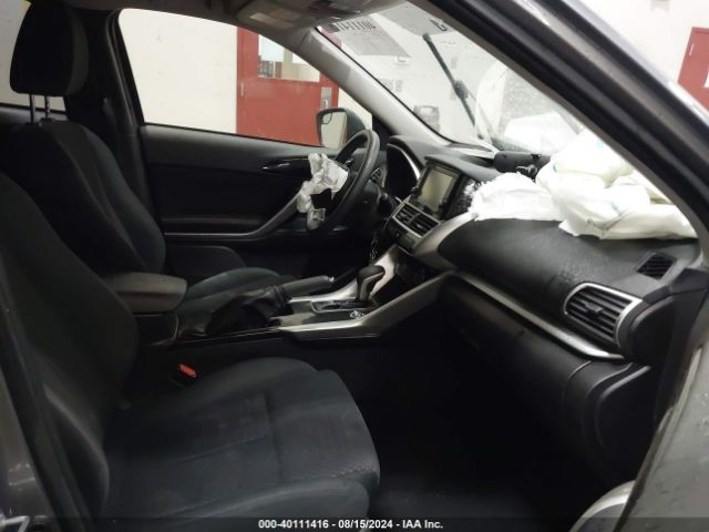 JA4AT3AAXKZ032113 Mitsubishi Eclipse Cross Es