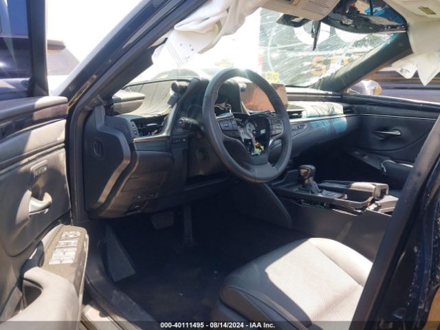 58ADA1C15MU005285 Lexus ES 300H