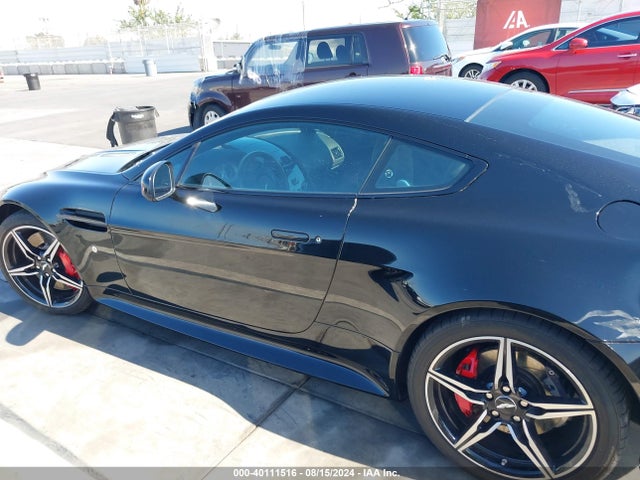 Aston Martin V8 Vantage S 2016 SCFEBBDL7GGC20628 Image 14