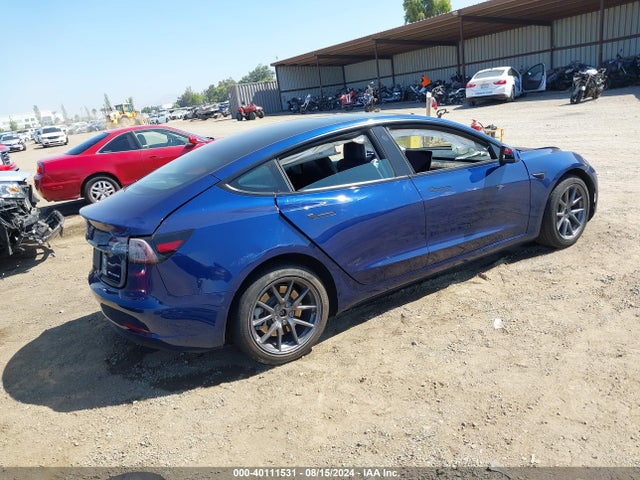2022 TESLA MODEL 3 5YJ3E1EB8NF275512 Photo 3
