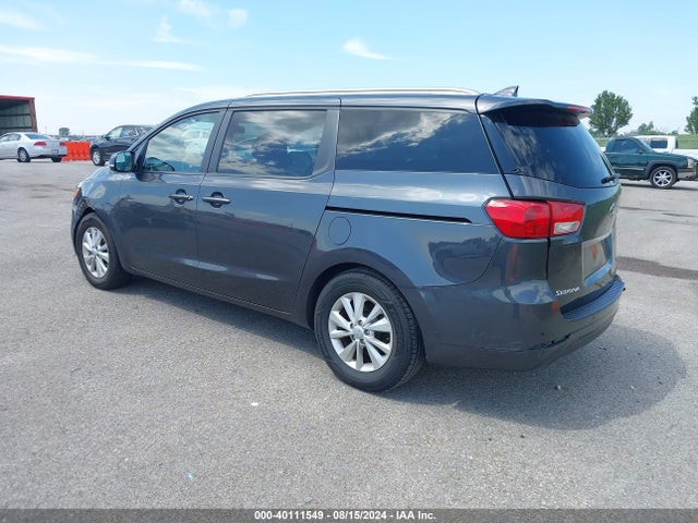 KIA SEDONA LX 2017 KNDMB5C17H6236490 Image 3