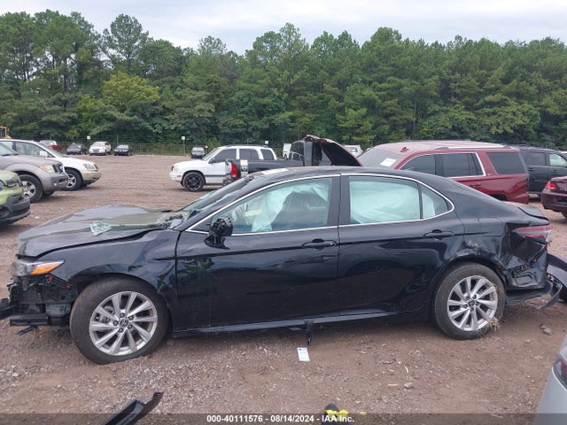 Toyota CAMRY LE 2024 4T1C11AK5RU852474 Image 14
