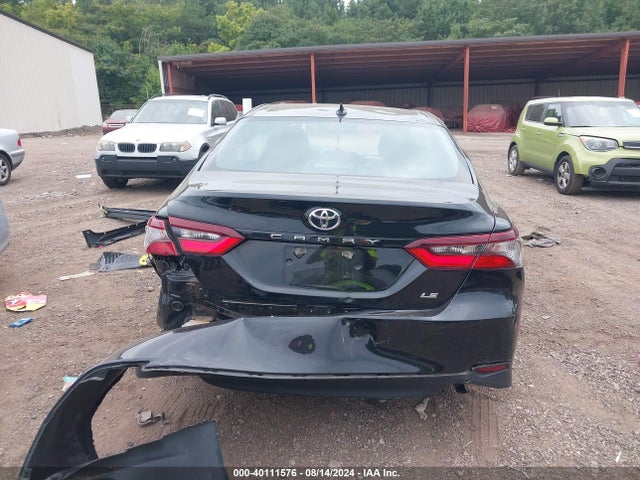 Toyota CAMRY LE 2024 4T1C11AK5RU852474 Image 16