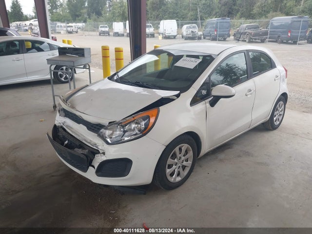 KIA RIO LX 2014 KNADM5A31E6376767 Image 2