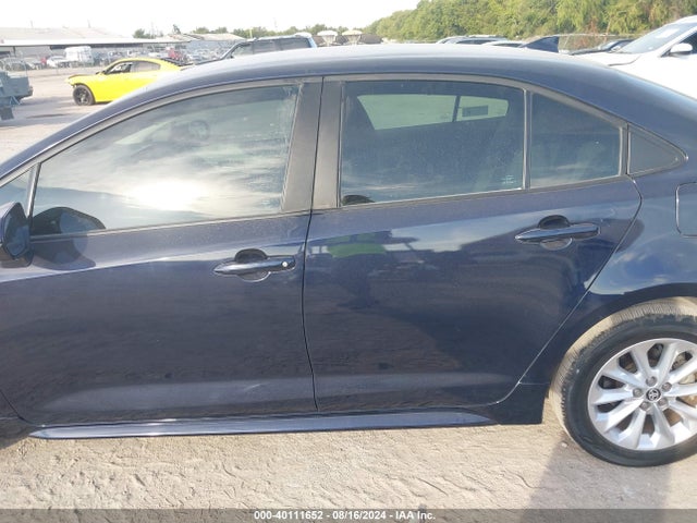 Toyota COROLLA LE 2022 5YFVPMAE1NP362421 Image 14
