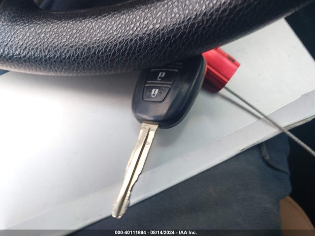 Toyota Corolla Le Plus 2014 5YFBURHE3EP007572 Image 11