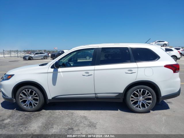 JA4AD2A37GZ012742 Mitsubishi Outlander Es