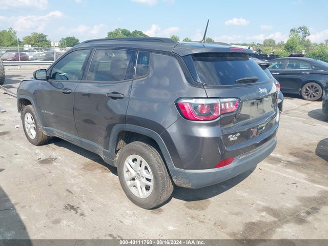 3C4NJDAB5JT253104 Jeep Compass Sport 4x4