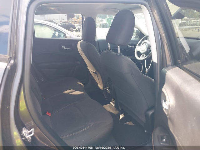 3C4NJDAB5JT253104 Jeep Compass Sport 4x4