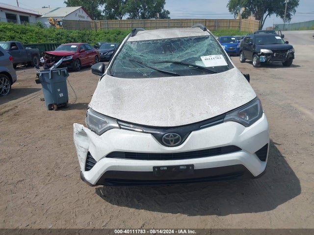 Toyota RAV4 LE 2018 JTMBFREV8JJ742528 Image 12