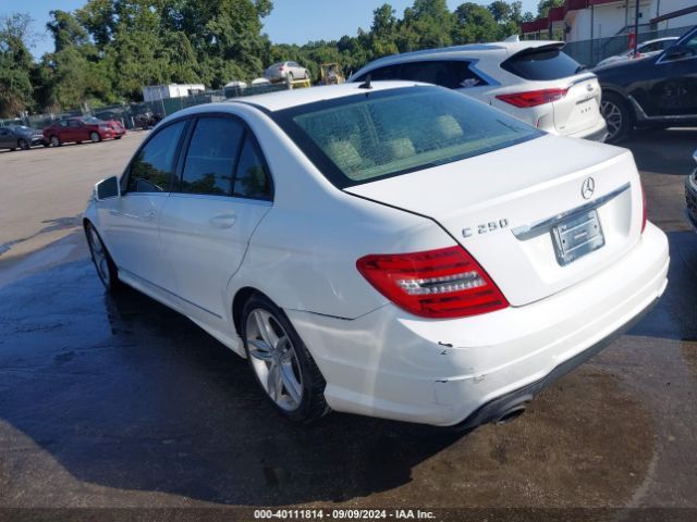 WDDGF4HB4ER317833 Mercedes-Benz C 250 Luxury/sport