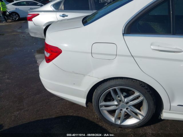 WDDGF4HB4ER317833 Mercedes-Benz C 250 Luxury/sport