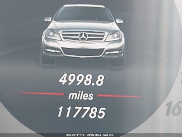 WDDGF4HB4ER317833 Mercedes-Benz C 250 Luxury/sport