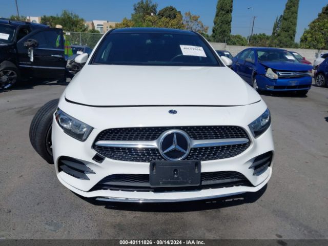 W1K3G4EB2NJ339540 Mercedes-Benz A 220