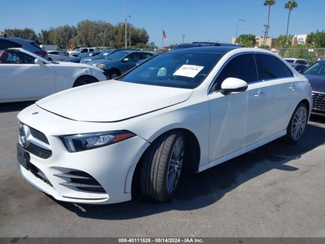 W1K3G4EB2NJ339540 Mercedes-Benz A 220