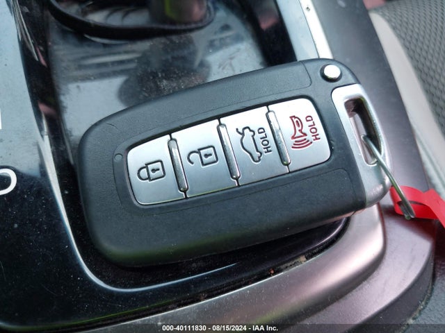 Hyundai Genesis 3.8 Base 2016 KMHHT6KJ3GU134793 Image 11