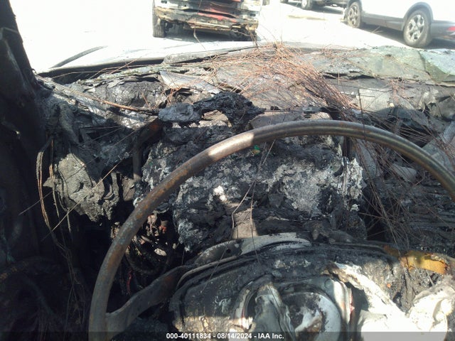 40111834 :رقم المزاد ، 1C3AN65L56X061179 vin ، 2006 Chrysler Crossfire Limited مزاد بيع
