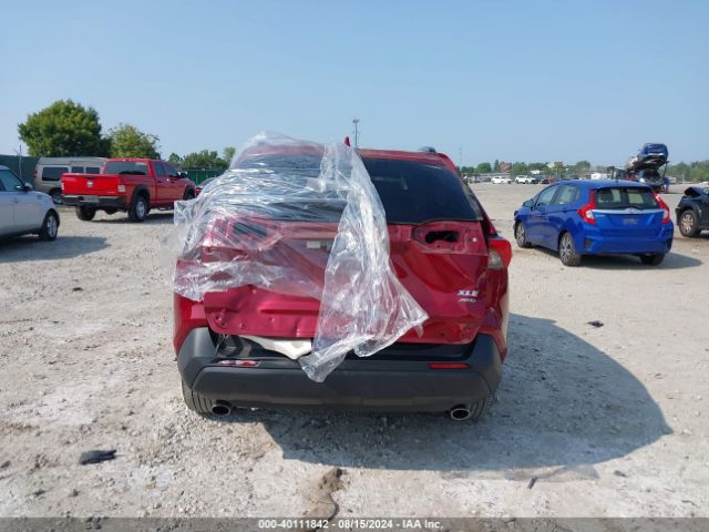 2T3A1RFV4MW184448 Toyota Rav4 Xle Premium