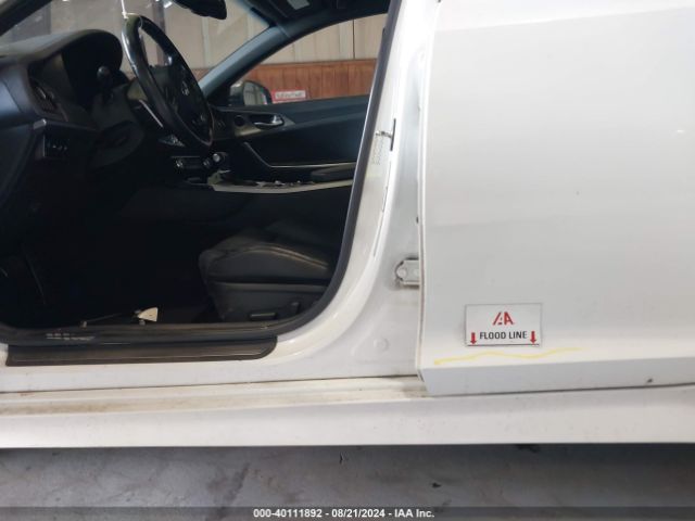 KNAE35LC6J6030812 KIA STINGER GT